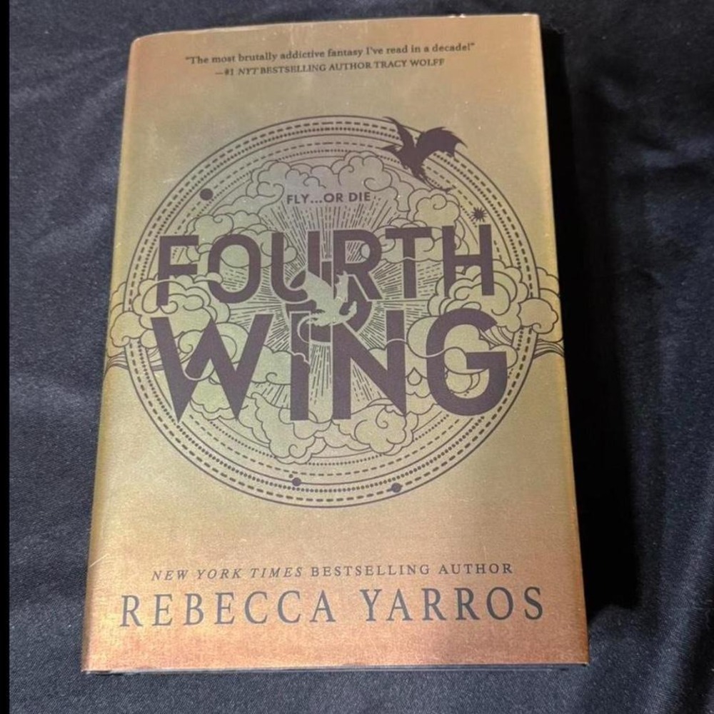 Fourth Wing Rebecca Yarros Hardcover Book‎ First Edition Empyrean Series Fantasy